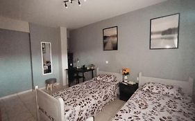 Semi-Basement 50Sqm Apartment Near Kos Citycenter